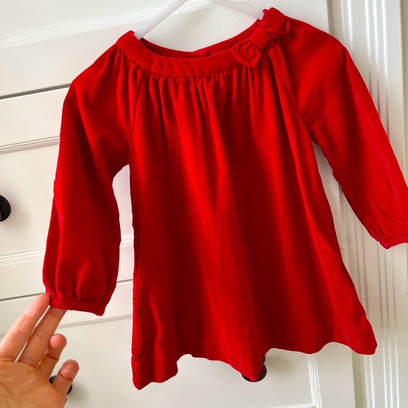 Adorable Baby Gap Corduroy dress with bow and matching diaper cover 🎈 - Picture 2 of 9